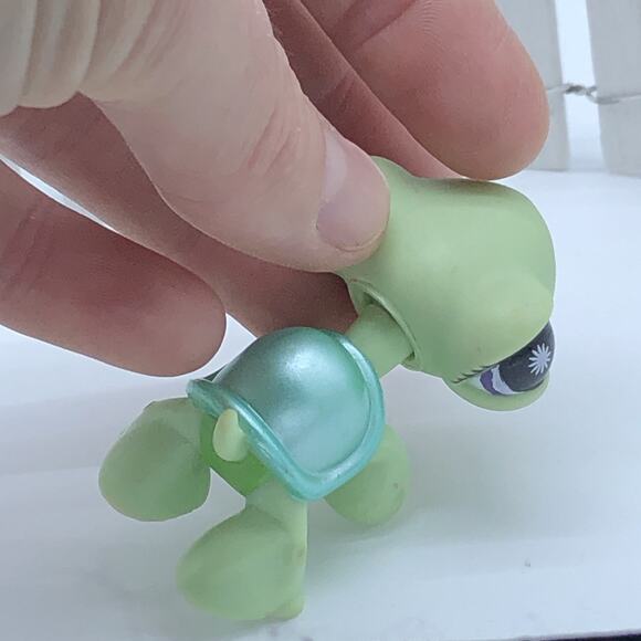 Littlest Pet Shop LPS #950 TURTLE Shimmer Shell - Picture 4 of 4
